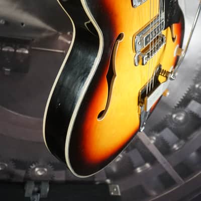 Teisco 1424 Vintage MIJ Semi-Hollow Electric Guitar Sunburst w/ Tremolo – Japan 1960s image 10