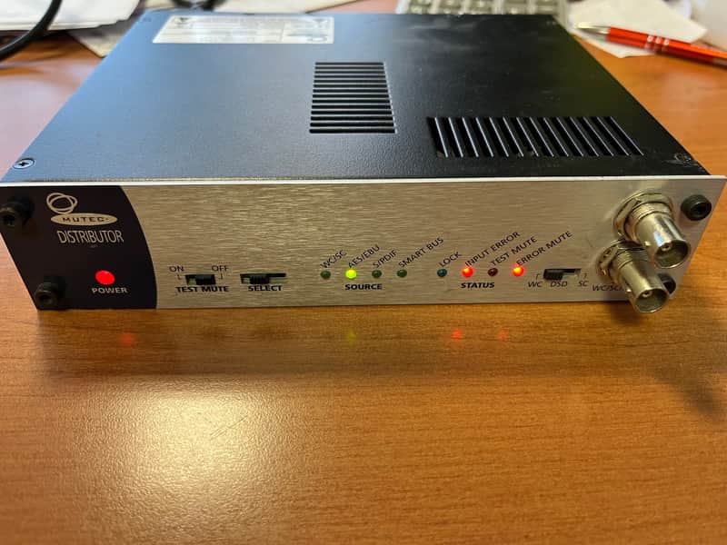 Mutec Distributor Word Clock Distribution Amp image 1