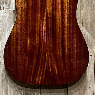 Guild Westerly Collection D-120 Natural, Amazing Dreadnaught Plays Outstanding with Gig Bag ! image 10