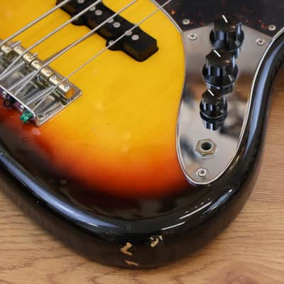 2018 Fender Japan Traditional 60's Jazz Bass (Sunburst) image 3