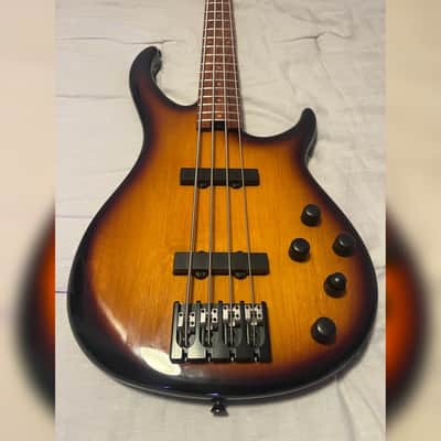 Peavey USA Millennium 4 Sunburst image 2