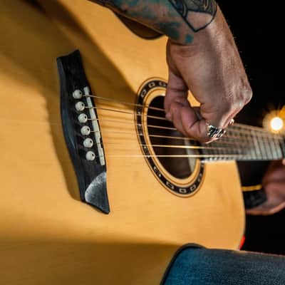 Washburn AF5K Apprentice Series Folk Body Spruce Top Mahogany Neck 6-String Acoustic Guitar w/Hard Case image 6