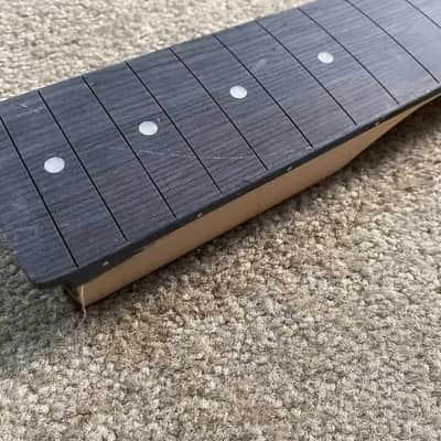 Left Handed 5 String Bass Maple Neck, Rosewood Fingerboard image 10