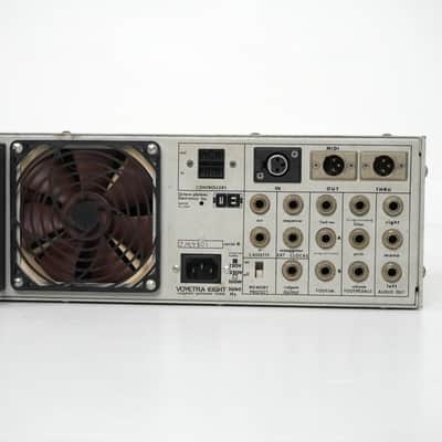 Octave Plateau Voyetra Eight image 5