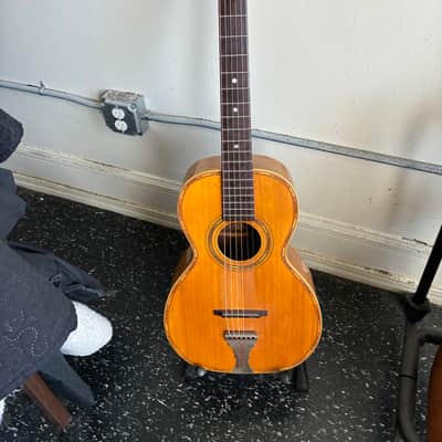 Lovely Lyon & Healy spruce top, oak-bodied parlor guitar circa 1908 image 1
