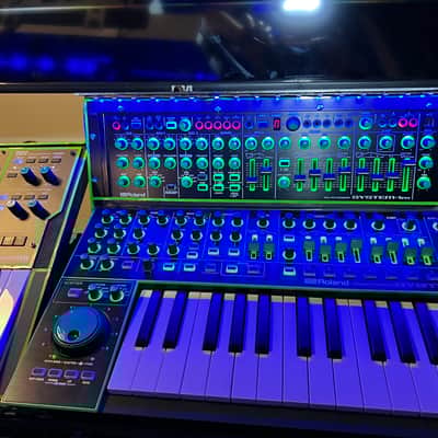 ROLAND SYSTEM 1 AND SYSTEM 1M  RACK