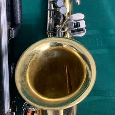 Yamaha YAS-23 Alto Saxophone - Lacquer image 6
