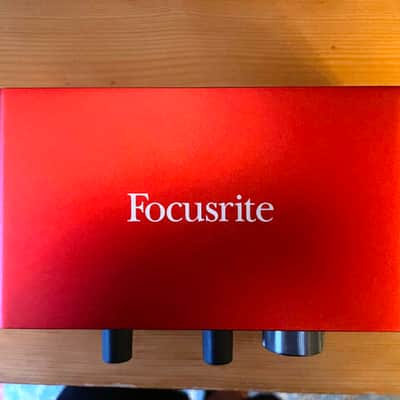 Focusrite Scarlett Solo 3rd Gen USB Audio Interface - Red/Black image 4