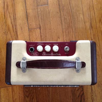 Danelectro Dirty Thirty Guitar Amplifier image 2