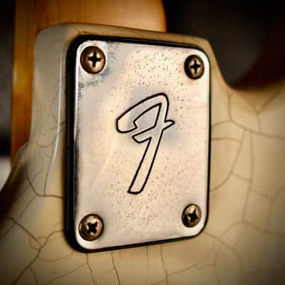 Fender Musicmaster Bass White Refinish 1978 image 17