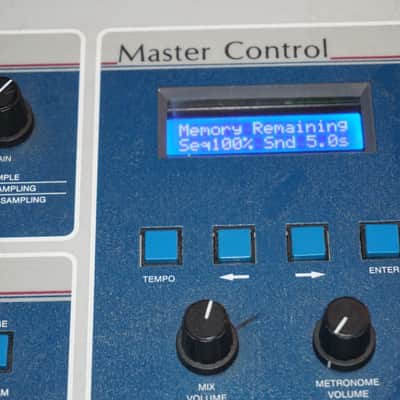 E-MU Systems SP-12 8-Voice Drum Sampler 1985 - 1987 - Blue image 4