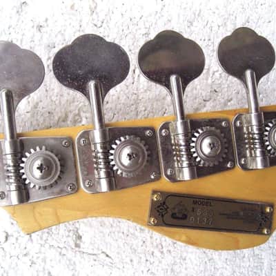 Electra X635 Bass Guitar 1982 Natural Finish image 3