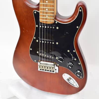 2005 Squier Standard Stratocaster Electric Guitar, Walnut image 3