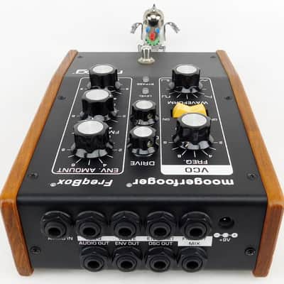 Moog Moogerfooger MF-107 FreqBox Synthesizer Pedal + Neuwertig + 1,5J Garantie image 8