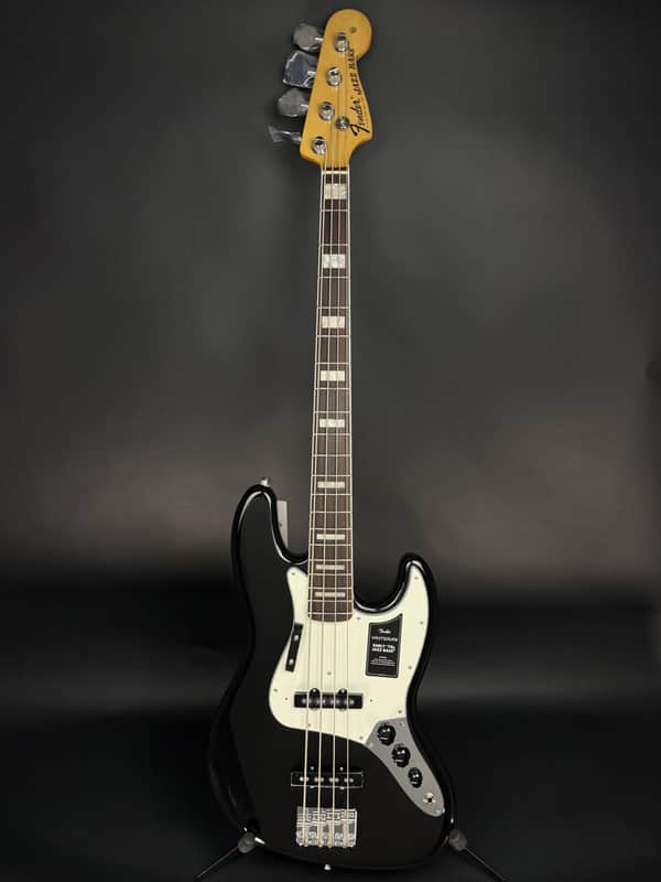 Fender Vintera III Early '70s Jazz Bass - Black image 1