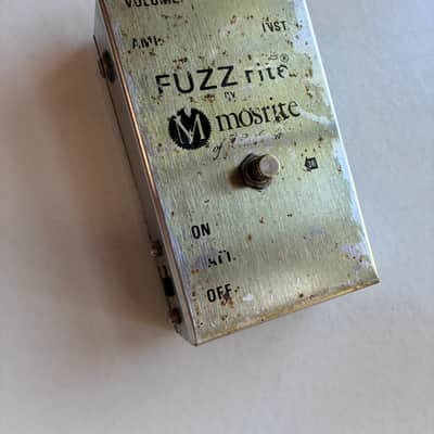 Mosrite Fuzzrite | Reverb