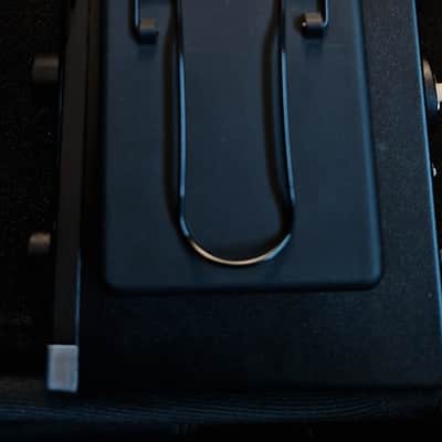 LD Systems U506 IEM in-ear monitor system (655 - 679 MHz) with LD carry bag image 6