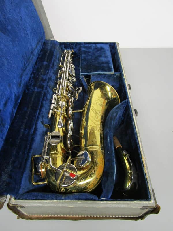 ELKHART BUESCHER 21A アルトサックス　ビンテージ　演奏可能 ELKHART BUESCHER 21A アルトサックス ビンテージ 演奏可能 - メルカリ