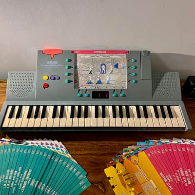 Yamaha PSS-104 Rare Vintage Toy-Synth (1991) with original cartridges and magnetic cards image 1
