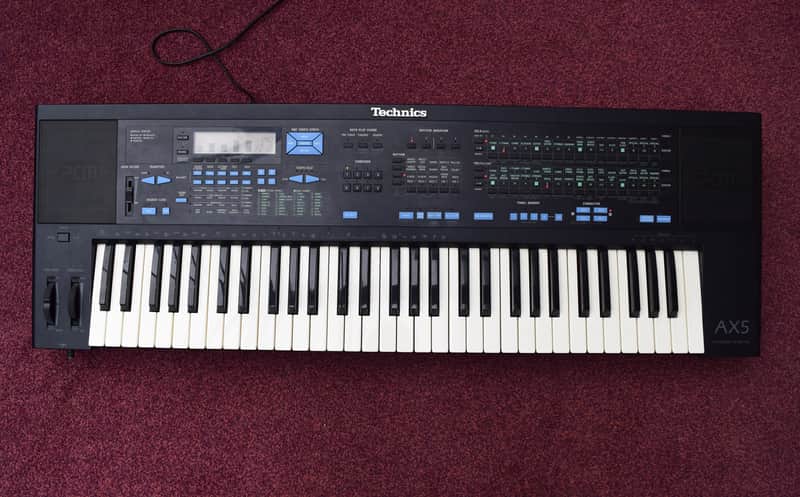 Technics SX-AX5 (Digital Synth) - With Carry Case & Dust Cover