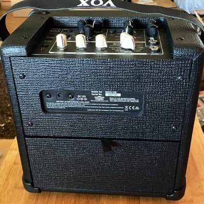 VOX MINI5 Rhythm Portable Guitar Amplifier AMP Mint Condition image 6