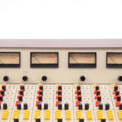Quantum Audio Labs QM-168 16 Channel 8 Bus Studio Mixer Console QM168 #30868 image 5