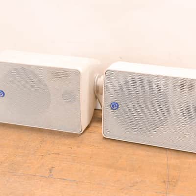 Atlas Sound SM42T-WH 4" 2-Way Weather Resistant Speaker System (PAIR) CG01W37 image 1