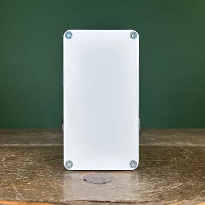 JHS 3 Series Fuzz 2020 - Present - White image 3