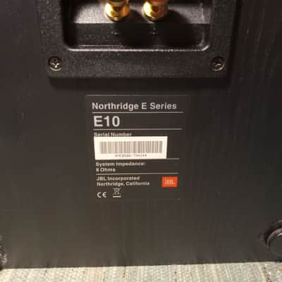 JBL E10 Northridge E Series Wall mount/Bookshelf Speakers image 9
