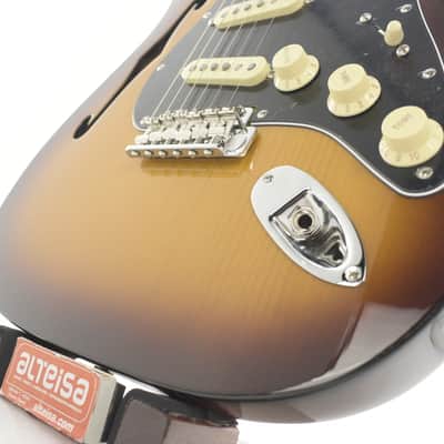 Fender Suona Stratocaster Thinline 2024 Violin Burst image 5