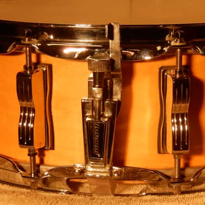 Ludwig LS401 Classic Maple 5x14" 10-Lug Snare Drum image 10