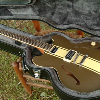 Epiphone ES-333, Tom Delonge/Blink 182 Semi-Hollow, W/USA Dirty Fingers, CASE, MINT! image 3