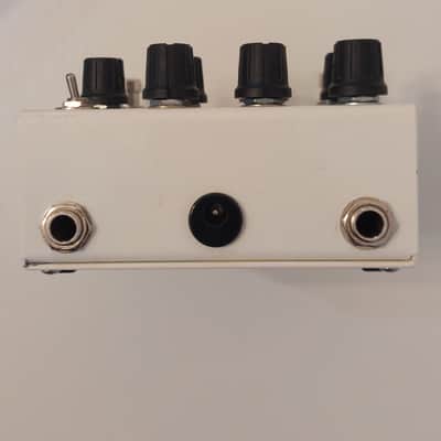Menatone Howie 7 knob version image 2