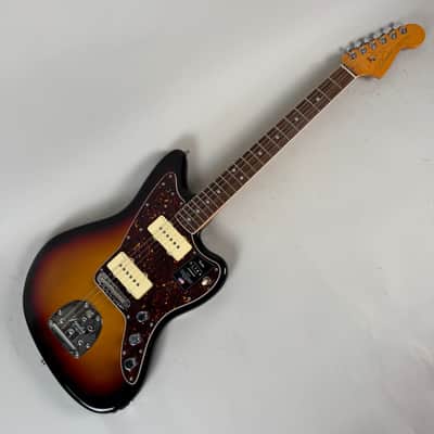 2023 Fender American Ultra Jazzmaster Sunburst image 9