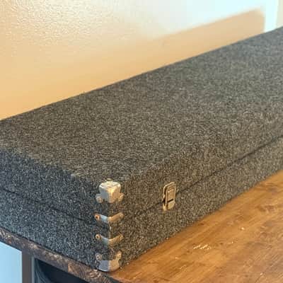 Roland Vintage Flight Road Case for DJ Synth Keyboard 1980’s Grey Carpeted Solid Wood image 8