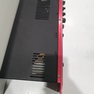 Line 6 POD xt Pro Rackmount Multi-Effect and Amp Modeler 2003 - 2008 - Red image 2
