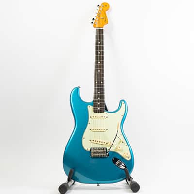 2016 Fender Stratocaster MIM Lake Placid Blue w/ Rosewood FB, OG Fender Gigbag image 2