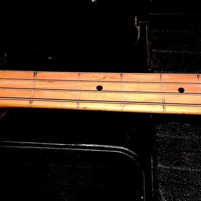 LOCAL PICKUP ONLY VEGAS>Peavey Patriot bass guitar 1986 - white, with factory yellow wood, and player modified with natural wood, NEEDS ELECTRONIC CONNECTION image 9