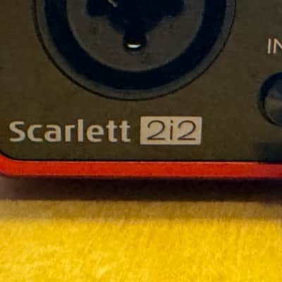 Focusrite Scarlett 2i2 3rd Gen USB Audio Interface 2019 - Present - Red / Black image 4