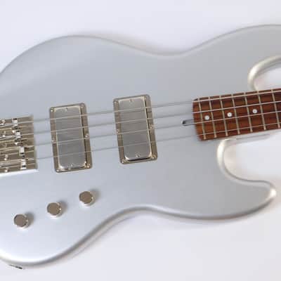 2025 Del Toro Josefa TBJ Bass - Nickel Metallic image 4