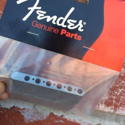 Fender Bridge Block 86 Strat American Standard Stratocaster Tremolo Block 0026098000 image 3
