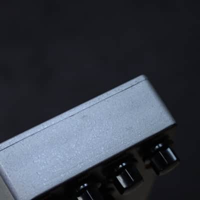 Tech 21 NYC SansAmp US Metal Character Series Distortion Preamp Effect Pedal image 12