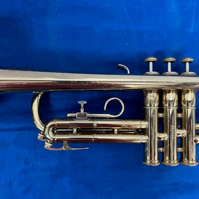 Vintage Olds Ambassador Bb Trumpet with Original Case Just Serviced image 11