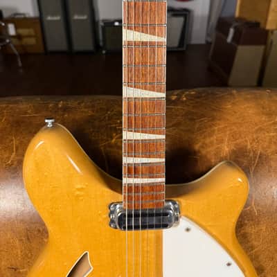 Rickenbacker 365 NS - 1967 - Mapleglo image 4