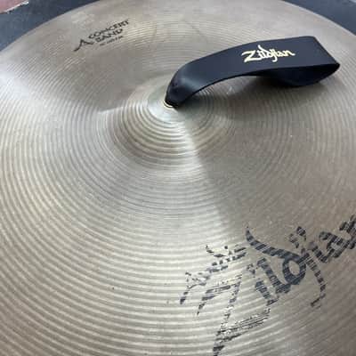 USED Zildjian Avedis 16" Medium Concert Band Crash Cymbals Pair image 1