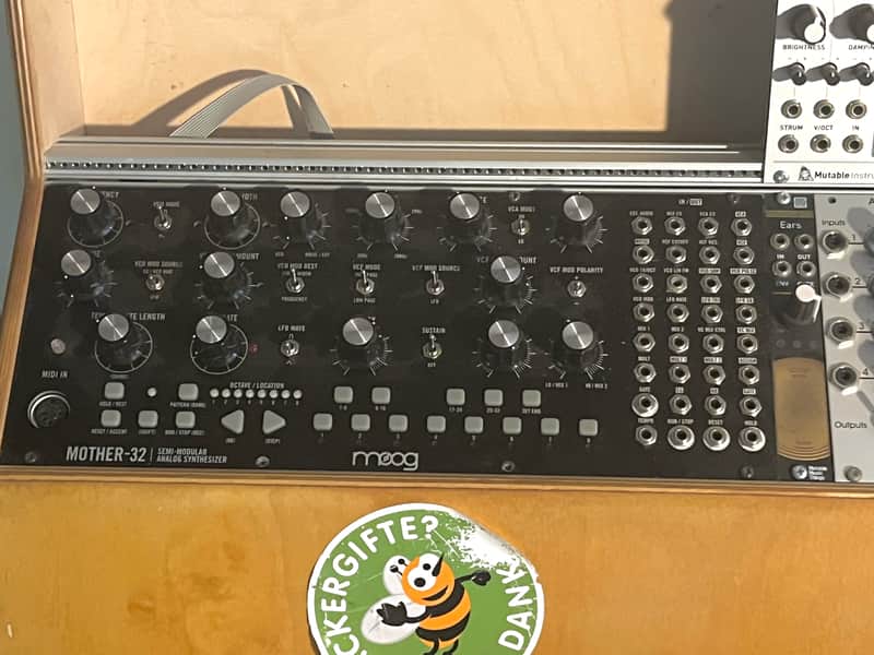 Moog Mother-32 Tabletop / Eurorack Semi-Modular Synthesizer