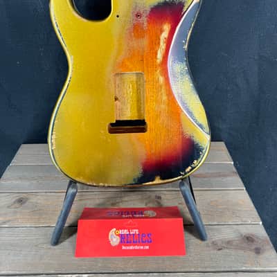 Real Life Relics Custom Class Strat® Stratocaster® Body Heavy Relic Metallic Gold Over Sunburst  #5 3 Lb 9 Oz image 2