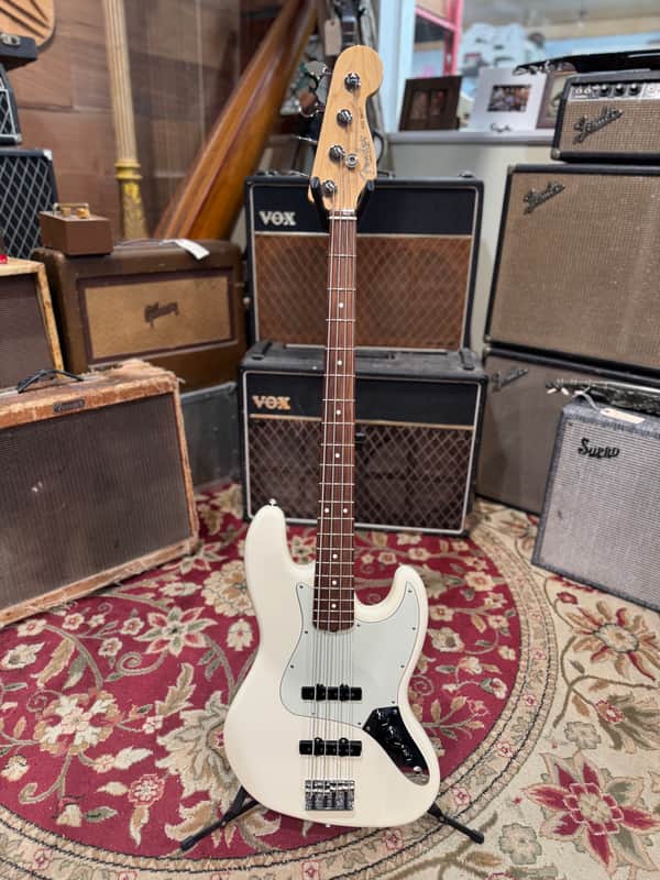 Fender American Professional Jazz Bass image 1