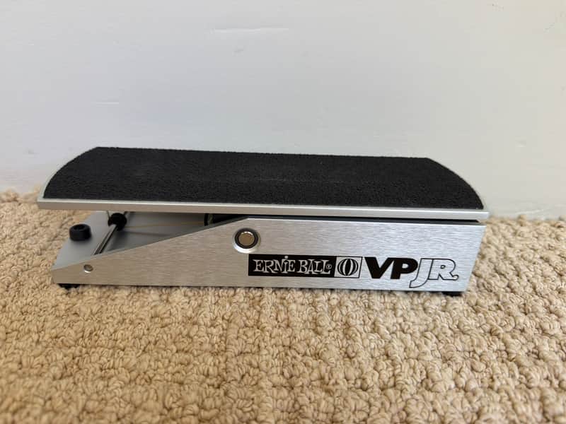 Ernie Ball P0-6180 VP JR. 250K Passive Volume Pedal 2010s - Silver image 1