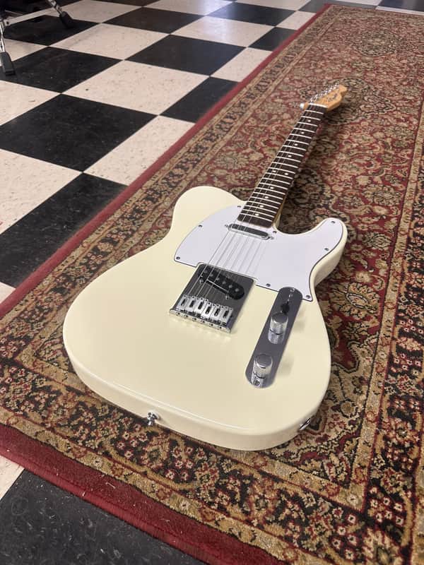 Fender Standard Telecaster 2025 - Present - Olympic White image 1